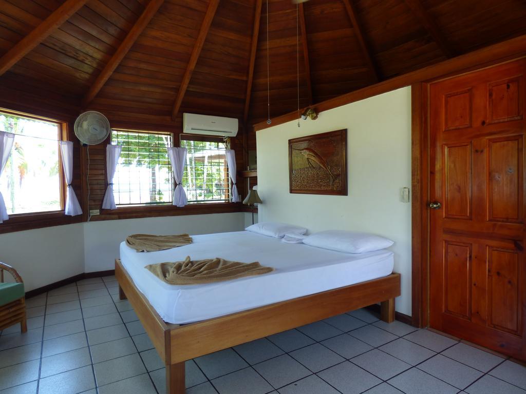 Corcovado Beach Lodge Puerto Jimenez Exterior photo
